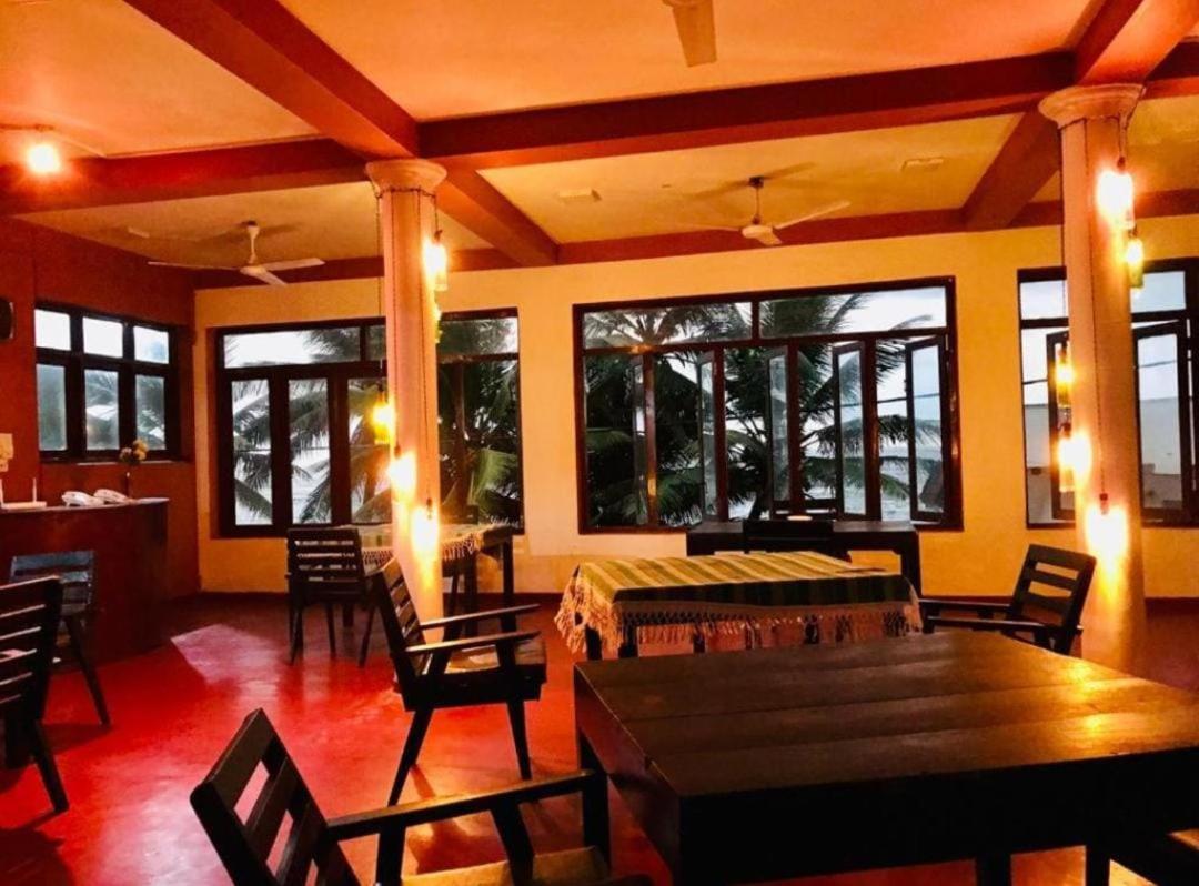 Panorama Indian Hotel And Restaurant Beruwala Eksteriør billede